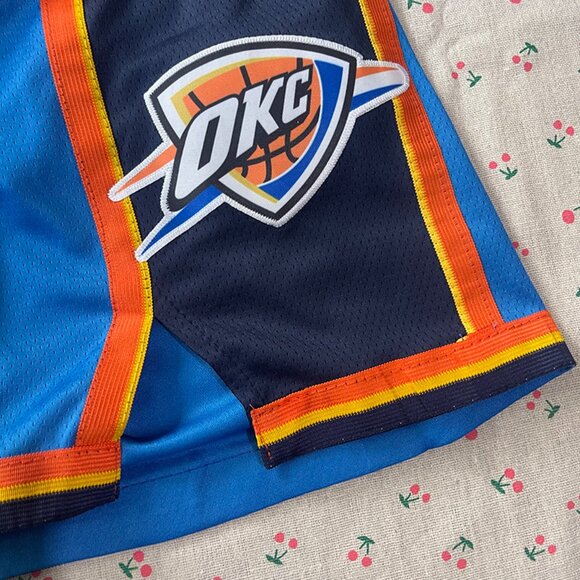 NBA Oklahoma City Thunder Shorts - Picture 3 of 6
